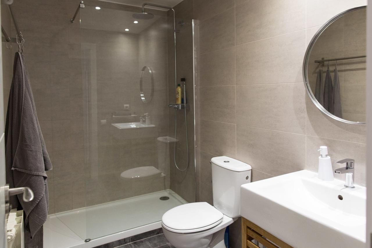 Central Apartment Барселона Екстериор снимка