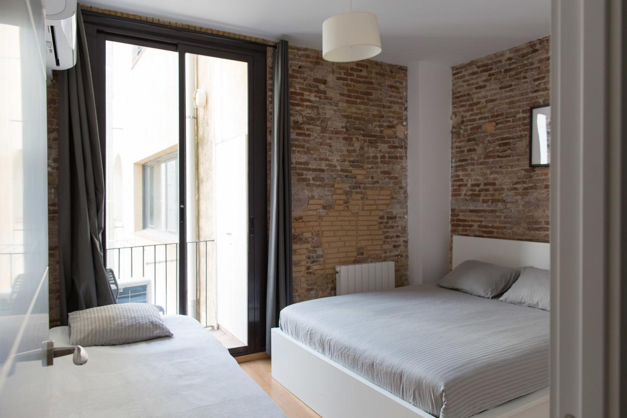 Central Apartment Барселона Екстериор снимка