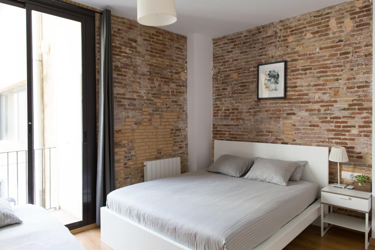 Central Apartment Барселона Екстериор снимка